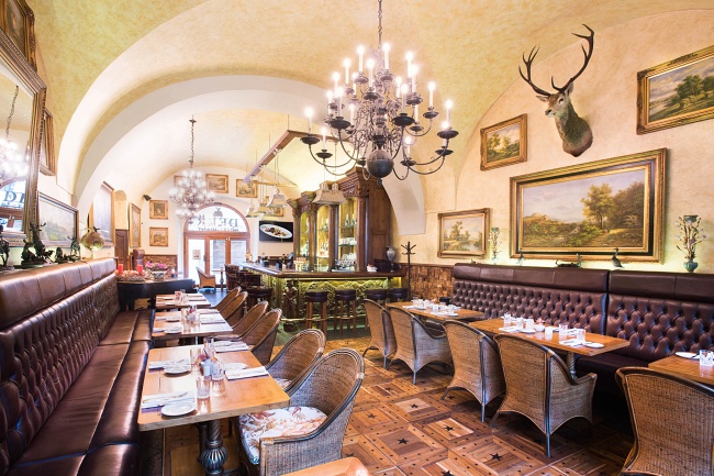 Deer restaurace, interiér pro firemní akce, Praha