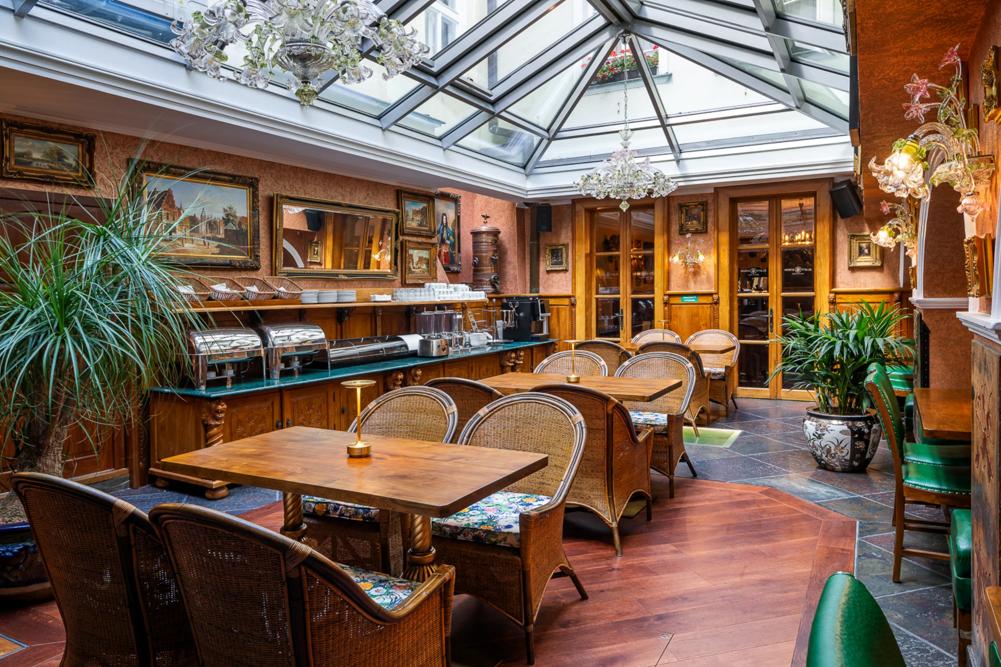 Restaurant Zlatý Strom, Praha