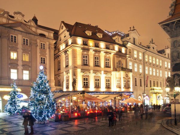 Advent v Bauer Hotel Group